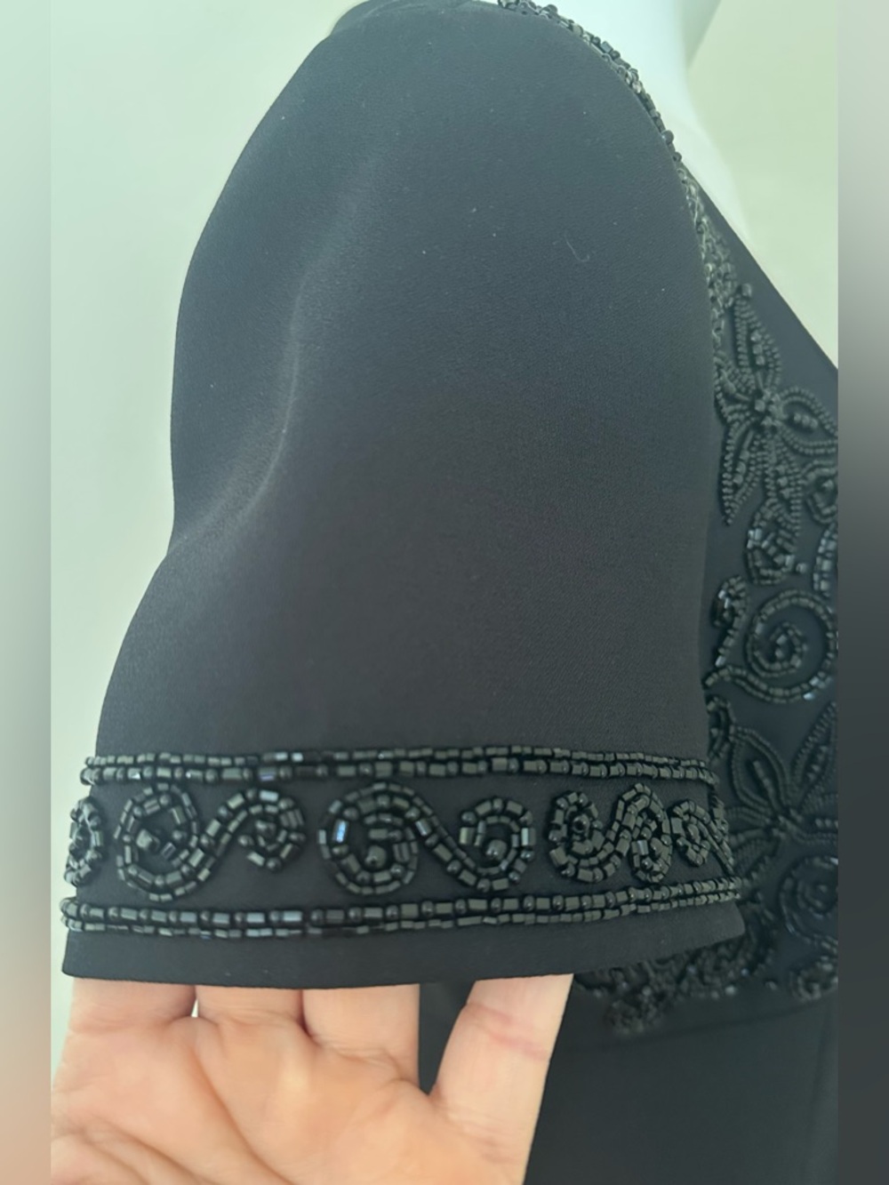 LIZ CLAIBORNE NIGHT Black Beaded Short-Sleeve Heart Shape Evening Gown Sz 12 - Picture 11 of 16